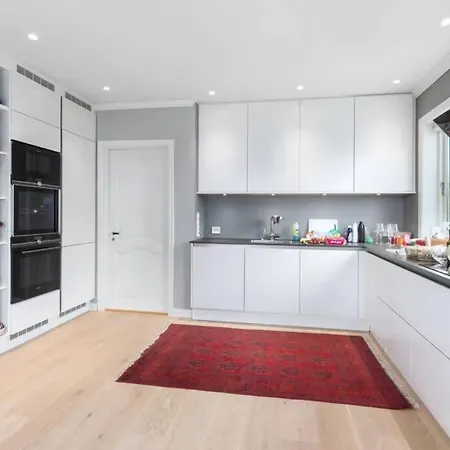 Stayplus Perfekt Feriehus For Storre Grupper Eller Familier *